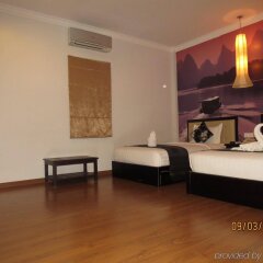 King Grand Boutique Hotel in Phnom Penh, Cambodia from 30$, photos, reviews - zenhotels.com guestroom photo 3