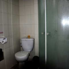 Chai Guesthouse in Mueang, Thailand from 32$, photos, reviews - zenhotels.com bathroom