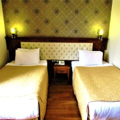 Lausos Hotel Sultanahmet сейф в номере