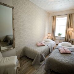 OldHouse Hostel детские мероприятия