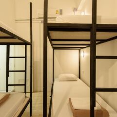 Warm White Hostel комната для гостей фото 2