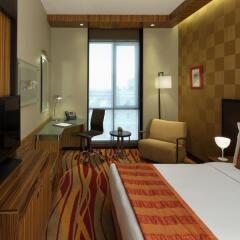 Radisson Blu Hotel, Dubai Media City 4* Улучшенный номер с различными типами кроватей фото 4