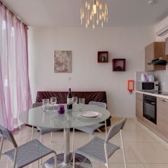 Отель Modern Penthouse in the Heart of Saint Julian's Мальта, Сан Джулианс - отзывы, цены и фото номеров - забронировать отель Modern Penthouse in the Heart of Saint Julian's онлайн фото 12