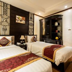 Hanoi Graceful Hotel сейф в номере