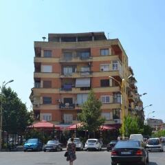 Отель Central Hotel Албания, Тирана - отзывы, цены и фото номеров - забронировать отель Central Hotel онлайн парковка