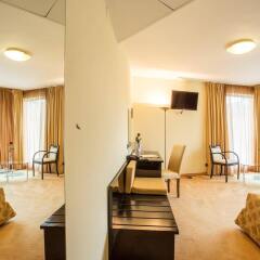 Отель Europe Hotel Sofia Болгария, София - 1 отзыв об отеле, цены и фото номеров - забронировать отель Europe Hotel Sofia онлайн комната для гостей фото 3