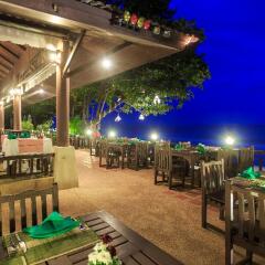 Отель Baan Chaweng Beach Resort & Spa Таиланд, Самуи - 13 отзывов об отеле, цены и фото номеров - забронировать отель Baan Chaweng Beach Resort & Spa онлайн гостиничный бар