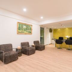 Отель Destinaation Patong Boutique by The Sea интерьер отеля