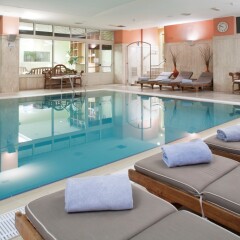 Crowne Plaza Rome-St. Peter's Hotel & Spa Рим бассейн фото 2