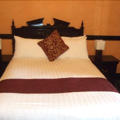 Russell Court Hotel комната для гостей