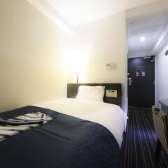 APA Hotel Keisei Narita-Ekimae сейф в номере