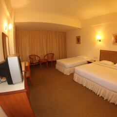 Seafest Hotel сейф в номере