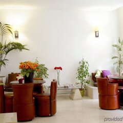 Отель Hôtel Regina Opéra Grands Boulevards Париж спа