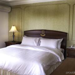 Отель Four Seasons Place Паттайя комната для гостей фото 2