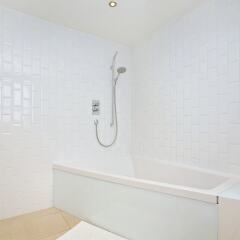 Отель Trafalgar Square - Piccadilly Circus Apt Великобритания, Лондон - отзывы, цены и фото номеров - забронировать отель Trafalgar Square - Piccadilly Circus Apt онлайн ванная фото 2
