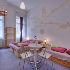 Отель Opera Guesthouse & apartments Венгрия, Будапешт - 2 отзыва об отеле, цены и фото номеров - забронировать отель Opera Guesthouse & apartments онлайн комната для гостей фото 2