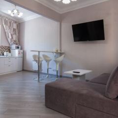 Гостиница Home-Hotel Vladimirskaya 7 Украина, Киев - отзывы, цены и фото номеров - забронировать гостиницу Home-Hotel Vladimirskaya 7 онлайн комната для гостей фото 2