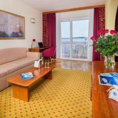 Adriatiq Hotel Zora In Primosten Croatia From 172 Photos Reviews Zenhotels Com