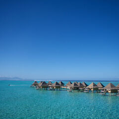 Отель InterContinental Le Moana Resort Bora Bora пляж фото 2