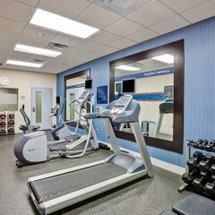 Отель Hampton Inn Suites Sarasota/Bradenton Airport фитнесс-зал фото 3