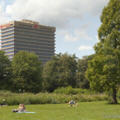 Отель Leonardo Hotel Amsterdam Rembrandtpark Нидерланды, Амстердам - 5 отзывов об отеле, цены и фото номеров - забронировать отель Leonardo Hotel Amsterdam Rembrandtpark онлайн развлечения
