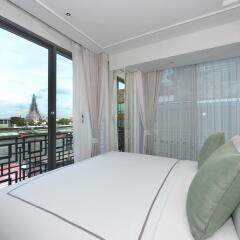 Отель Riva Arun Bangkok балкон