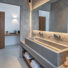 Отель June Twenty Suites Греция, Остров Санторини - отзывы, цены и фото номеров - забронировать отель June Twenty Suites онлайн ванная