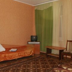 Ekos Osvity St. Hotel сейф в номере