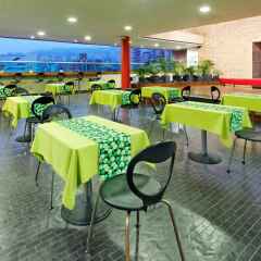 Отель Holiday Inn Express Medellin питание