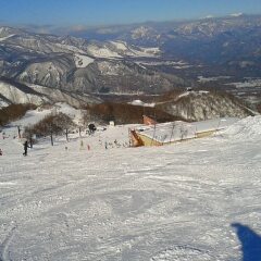 Отель Hakuba Kaze no Ko Хакуба спортивное сооружение