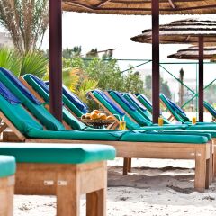Отель Sahara Beach Resort & Spa пляж