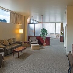 Le Square Phillips Hotel And Suites интерьер отеля фото 3