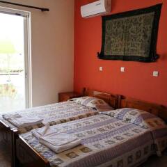 Отель Yiannis Apartments Греция, Калимнос - отзывы, цены и фото номеров - забронировать отель Yiannis Apartments онлайн комната для гостей фото 4