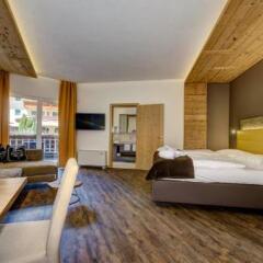 Отель Wiesenhof Gardenresort Горнолыжный курорт Ортлер комната для гостей фото 4