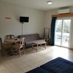 Georgia Hotel Apartments Протарас комната для гостей фото 4
