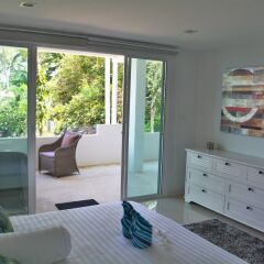 Отель Coconut Bay Club Suite 201 Таиланд, Ланта - отзывы, цены и фото номеров - забронировать отель Coconut Bay Club Suite 201 онлайн комната для гостей фото 2