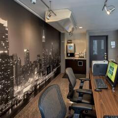 Отель Courtyard by Marriott New York City Manhattan Fifth Avenue США, Нью-Йорк - отзывы, цены и фото номеров - забронировать отель Courtyard by Marriott New York City Manhattan Fifth Avenue онлайн интерьер отеля