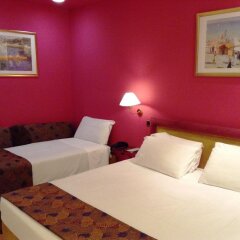 Hotel The Originals Turin Royal (ex Qualys-Hotel) комната для гостей фото 5