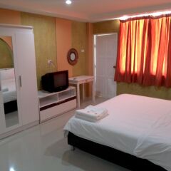 Отель Mkent Guesthouse комната для гостей