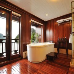Отель Paradise Peak Cruise Халонг ванная