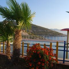 Отель Bahamas Албания, Саранда - отзывы, цены и фото номеров - забронировать отель Bahamas онлайн приотельная территория