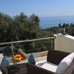 Отель Achillion Luxury Corfu Villa балкон