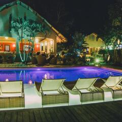 Отель Hibiscus Garden Inn Филиппины, Пуэрто-Принцеса - отзывы, цены и фото номеров - забронировать отель Hibiscus Garden Inn онлайн бассейн фото 3