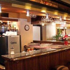 Hotel ILF гостиничный бар