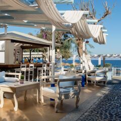 Отель Sea Side Beach Hotel Греция, Остров Санторини - отзывы, цены и фото номеров - забронировать отель Sea Side Beach Hotel онлайн бассейн