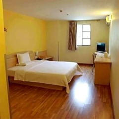 Отель 7 Days Inn (Guangzhou Panyu Changlong South High-speed Railway Station) комната для гостей фото 5