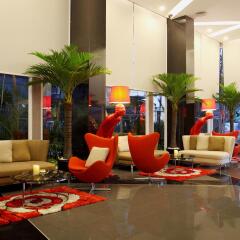 Nova Express Pattaya Hotel бассейн
