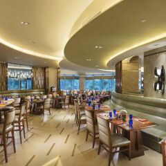 Отель DoubleTree by Hilton Hotel Xiamen - Wuyuan Bay Китай, Сямынь - отзывы, цены и фото номеров - забронировать отель DoubleTree by Hilton Hotel Xiamen - Wuyuan Bay онлайн гостиничный бар