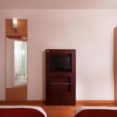 Гостиница ibis Нижний Новгород в Нижнем Новгороде - забронировать гостиницу ibis Нижний Новгород, цены и фото номеров удобства в номере