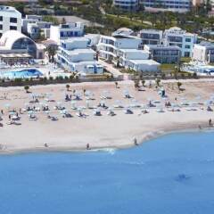 Отель Kosta Mare Palace Resort & Spa - All Inclusive пляж